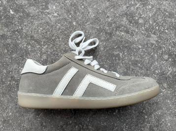 Sneakers Track Style maat 38 beschikbaar voor biedingen
