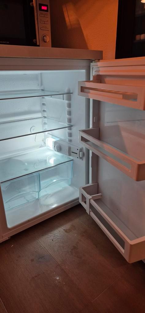 Liebherr Koelkast - Compact en Efficiënt, Witgoed en Apparatuur, Koelkasten en IJskasten, Gebruikt, Met vriesvak, Minder dan 75 liter