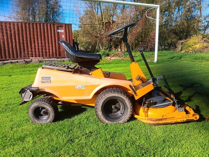 Stiga zitmaaier, Tuin en Terras, Zitmaaiers, Gebruikt, Ophalen