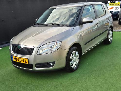 Skoda Fabia 1.6-16V OMA VAN 1940 1e eig NAP!, Auto's, Skoda, Bedrijf, Te koop, Fabia, ABS, Airbags, Airconditioning, Boordcomputer