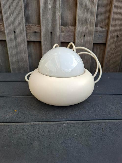Vintage witte Ufo lamp model c359 van Luci Illuminazione,, Huis en Inrichting, Lampen | Tafellampen, Gebruikt, Minder dan 50 cm