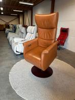 Relaxfauteuil , cognac leer relax fauteuil sta op stoel, 2871SK, Mariansoliak8@gmail.com, Ophalen of Verzenden, Zo goed als nieuw