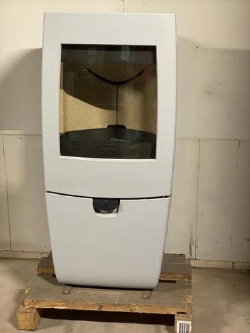 nieuwe Dovre Sense 403 lichtgrijs emaille houtkachel beschikbaar voor biedingen