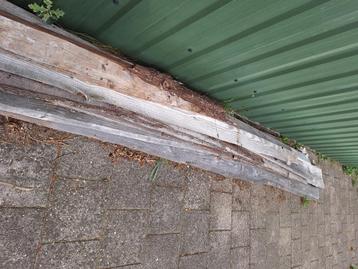 Restantje douglas schaaldelen beschikbaar voor biedingen