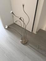 Zilverkleurige ikea tafellamp, Huis en Inrichting, Lampen | Tafellampen, Ophalen, Zo goed als nieuw, Modern, Minder dan 50 cm