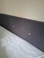 Ledikant grijze ombouw mt 160x200 met 2 lattenbodems +topper, Ophalen, Gebruikt, Tweepersoons, 200 cm