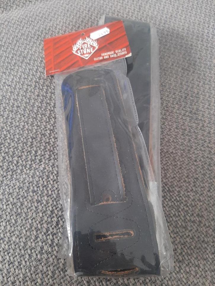 FIRE STONE gitaarriem zwart leder, Muziek en Instrumenten, Instrumenten | Toebehoren, Nieuw, Ophalen of Verzenden