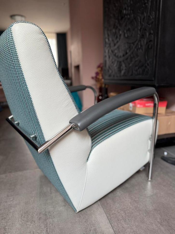 Leolux Scylla hoog stof leer uniek NIEUWSTAAT, Huis en Inrichting, Fauteuils, Zo goed als nieuw, Stof, 50 tot 75 cm, 75 tot 100 cm