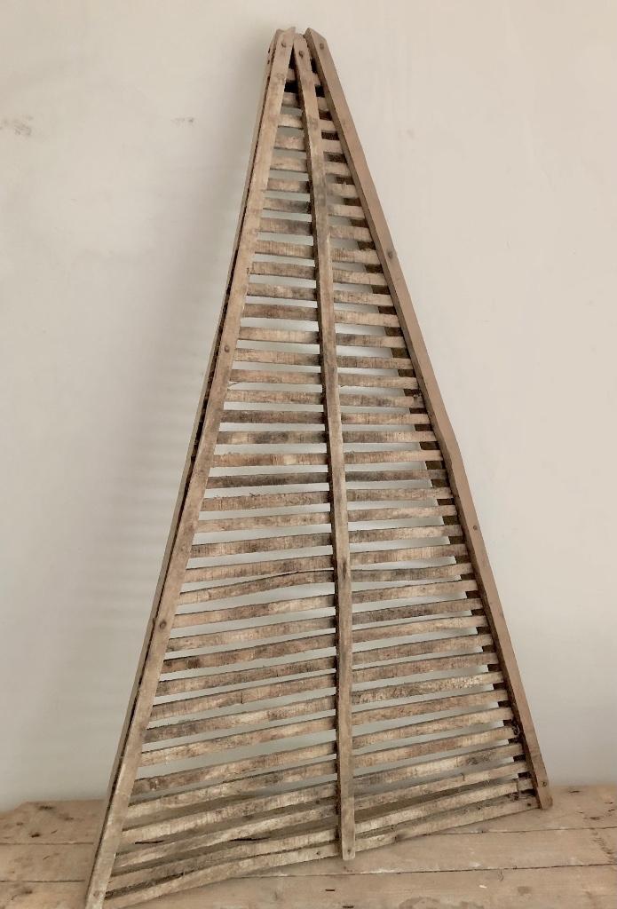 antiek Frans pruimen rek uit de Lot zuid Frankrijk, Antiek en Kunst, Curiosa en Brocante, Ophalen