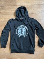 Zwarte longsleeve met capuchon brooklyn Nets New York mt 158, Ophalen of Verzenden, Meisje, Shirt of Longsleeve