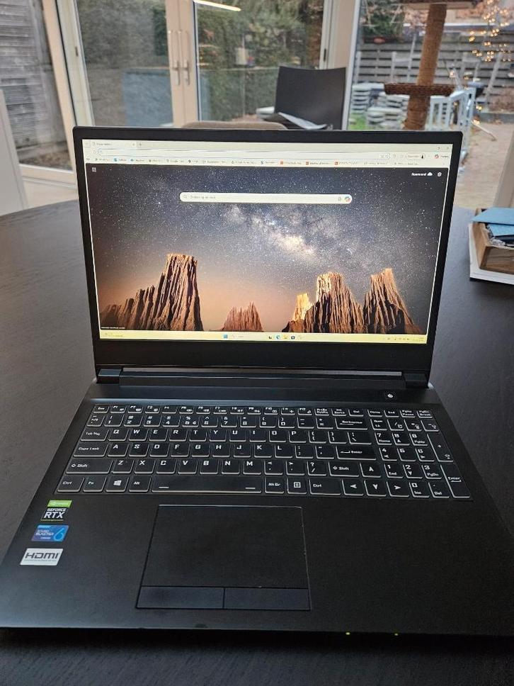 Game laptop i7 2.2GHz l RTX 3060 l 16GB l 550 GB SSD, Computers en Software, Windows Laptops, Zo goed als nieuw, 15 inch, SSD