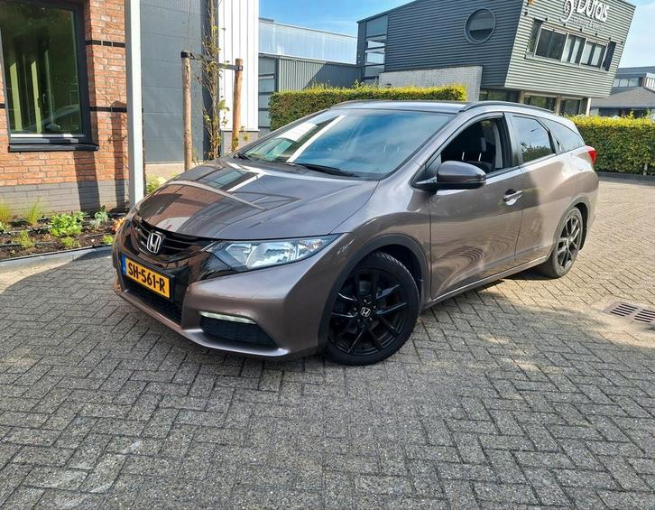 HONDA CIVIC TOURER 1.8 |Camera|CarPlay|Trekhaak|Cruise|, Auto's, Honda, Particulier, Civic, ABS, Achteruitrijcamera, Airbags, Airconditioning