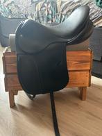 Daaleman SSD dressuurzadel verende boom 17 inch, Dieren en Toebehoren, Paarden en Pony's | Zadels, Ophalen of Verzenden, Gebruikt