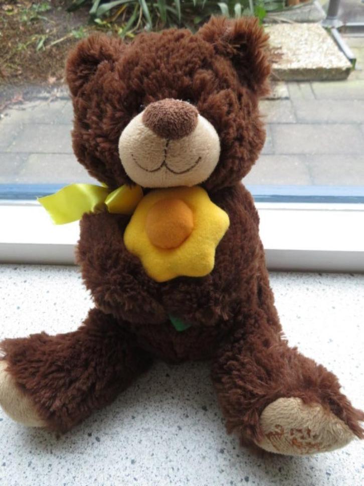 Bruine beer met gele bloem Daisy Bear merk Edible Semo Toys, Kinderen en Baby's, Speelgoed | Knuffels en Pluche, Zo goed als nieuw
