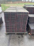 132 vochtdoorlatende rubberen tegels 50x50x6,5cm, Q, Q, Q