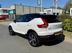 Volvo XC40 1.5 T3 163PK Automaat R-Design•Pano•360cam, Auto's, 1525 kg, Gebruikt, Euro 6, Leder