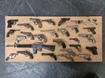 Collectie Miniatuur Pistolen, Ophalen, Zo goed als nieuw