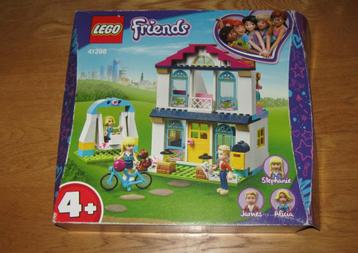 Friends Lego 41398 met boekje in doos beschikbaar voor biedingen
