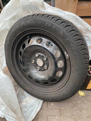 Dunlop winterbanden 16 inch beschikbaar voor biedingen