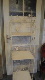 etagere massief metaal  creme kleur mooi bewerkt, Tuin en Terras, Ophalen