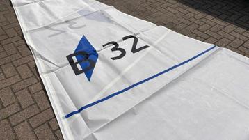 Meerdere rolgrootzeilen (Bavaria 32 / 33 / 34) beschikbaar voor biedingen