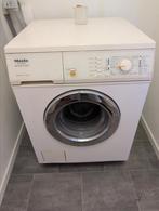 Miele novotronic, Witgoed en Apparatuur, Ophalen, 1200 tot 1600 toeren, Gebruikt, 4 tot 6 kg