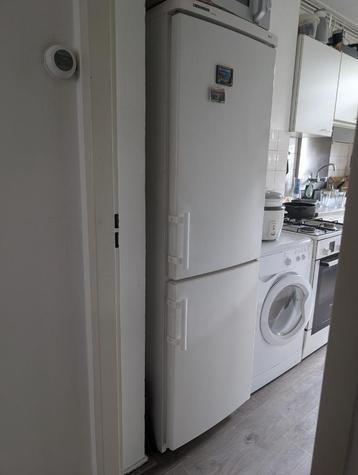 Liebherr Koel-vriescombinatie – werkt perfect! beschikbaar voor biedingen