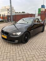 BMW 3-Serie 3.0 I 335 Coupe AUT 2006 Zwart, Auto's, BMW, Automaat, Achterwielaandrijving, 4 stoelen, Zwart