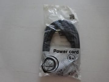 Stroomkabel 5 meter / zwart / NIEUW in verpakking beschikbaar voor biedingen
