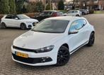 Volkswagen Scirocco 1.4 TSI 90KW 2010 Wit, Auto's, Voorwielaandrijving, 4 cilinders, 4 stoelen, 1219 kg