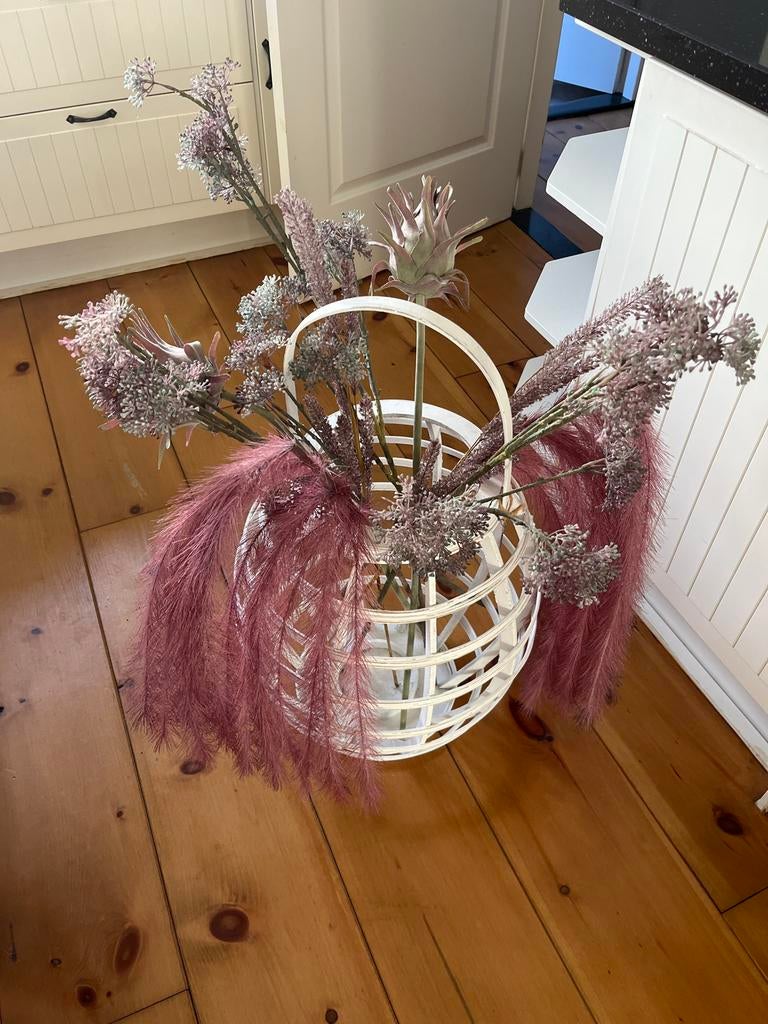 Witte grote vaas  (Riverdale), Ophalen, Overige materialen, 50 tot 75 cm, Wit