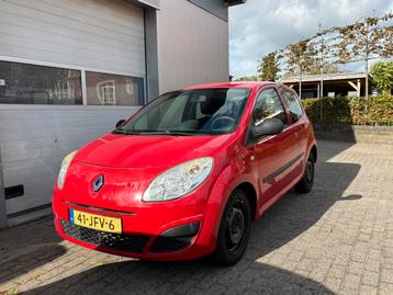 Renault Twingo 1.1 3drs nieuwe APK!! Airco/elketrische ramen beschikbaar voor biedingen