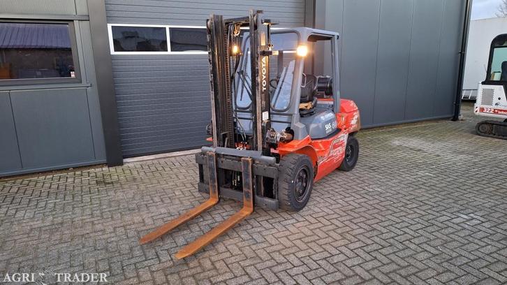 Eindejaars aanbiedin Toyota 02-7FG35 sideshift 4000kg (2004), Zakelijke goederen, Machines en Bouw | Heftrucks en Intern transport