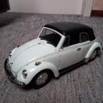 Mooie VW kever/beetle cabriolet.      Wit., Hobby en Vrije tijd, Modelauto's | 1:18, Ophalen of Verzenden, Zo goed als nieuw, Bburago