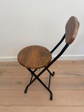 Folding Chair ( also available as a set) beschikbaar voor biedingen