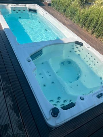 Zwemspa jacuzzi balboa nieuwstaat beschikbaar voor biedingen