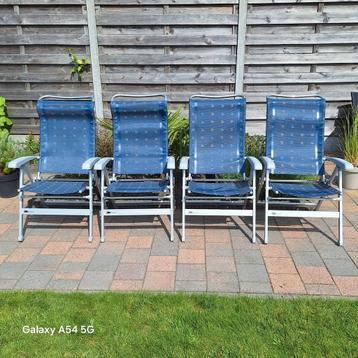 4 zgan Dukdalf stoelen beschikbaar voor biedingen