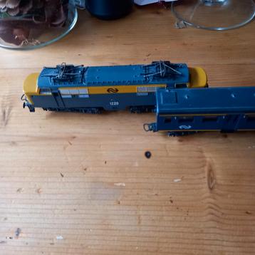 Lima treinset 5 delig met NS 1220, beschikbaar voor biedingen