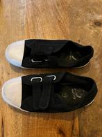 Zwarte gymschoenen, Ophalen of Verzenden, Zo goed als nieuw, Jongen of Meisje, Schoenen