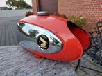 Honda C320 benzinetank - 1970, Ophalen of Verzenden, Gebruikt, Tank, Overige merken