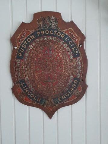 HOUTEN SCHILD RUSTON & PROCTOR  en Co..  beschikbaar voor biedingen