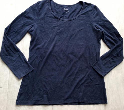 Blauw shirt maat XL van LIV, Kleding | Dames, T-shirts, Gedragen, Maat 46/48 (XL) of groter, Blauw, Lange mouw, Ophalen of Verzenden