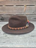 Stetson Leather Trim Traveller Fedora - Maat M 57-58, Kleding | Heren, Hoeden en Petten, Onbekend, Hoed, Zo goed als nieuw, One size fits all