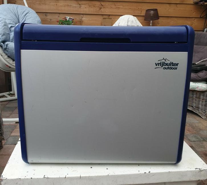 Mooie koel vries box vrijbuiter 220V, Caravans en Kamperen, Koelboxen, Gebruikt, Compressor, Ophalen of Verzenden