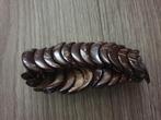 Bruine armband met maanvormige kralen ~ TH0600, Ophalen of Verzenden, Zo goed als nieuw, Bruin, Met bedels of kralen