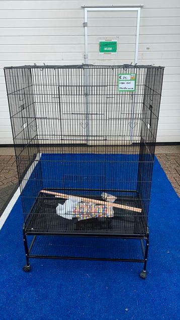 PawHut Vogel kooi inclusief zitstokken speelgoed zwart beschikbaar voor biedingen