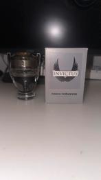 Invictus edt 50ml, Sieraden, Tassen en Uiterlijk, Uiterlijk | Parfum, Ophalen, Gebruikt