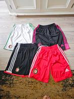 Te koop zgan feyenoord voetbal broekjen, Sport en Fitness, Voetbal, Ophalen of Verzenden, Zo goed als nieuw