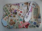 Doos met 6 kg kilowaar kantoorpost Wereld., Postzegels en Munten, Postzegels | Volle albums en Verzamelingen, Verzenden, Buitenland