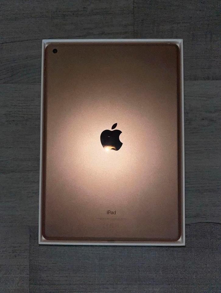 Apple iPad (7th Gen) 32GB - Goud, Computers en Software, Apple iPads, Zo goed als nieuw, Apple iPad, Wi-Fi, 10 inch, 32 GB, Goud